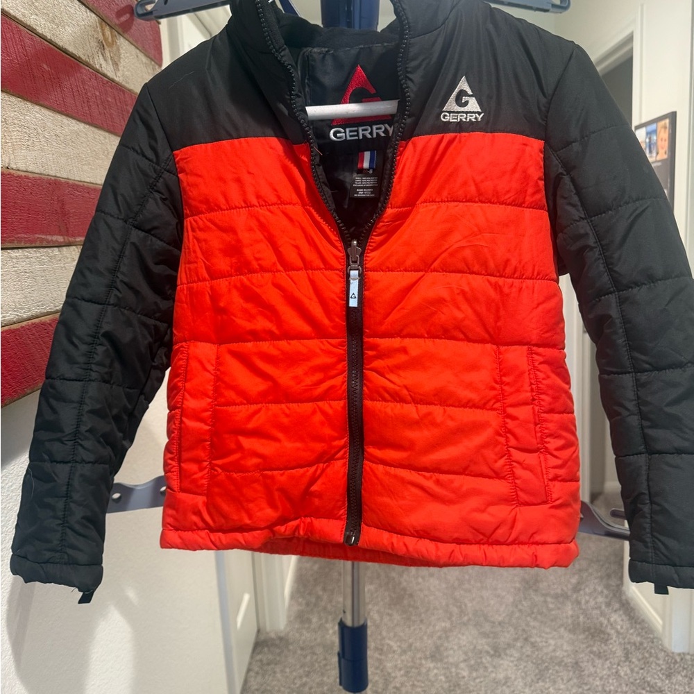 NWOT Gerry Weber Kids Puffer Jacket in Red and Black